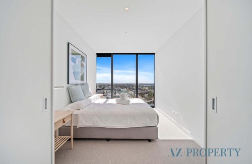 Perth Central Business District Apartment | Brand new Luxurious 1 Bedroom Perth CBD