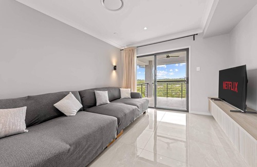Griffin House | Brand New Riverfront Home, Pool and Sunrise Views