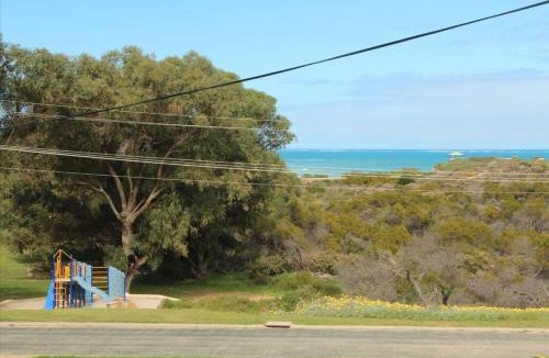 Guilderton House | Brandis Beach House