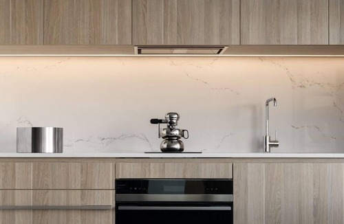 Lavender Bay Apartment | Breathtaking Sydney Harbour Views from Stylish Harbourside Studio
