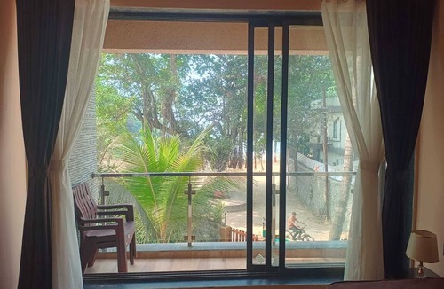 Kihim Hotel | Breezenx