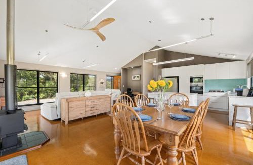 Elaman Creek House | Brenji Rainforest Seclusion at Maleny
