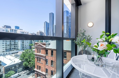 West Melbourne Apartment | Bright 1B West Melbourne apt w free parking #2