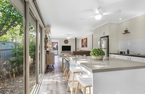Bright House | Bright Delight - Modern Luxury