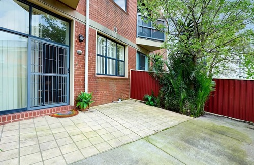 Footscray Apartment | Bright Eclectic Home Footscray VIC
