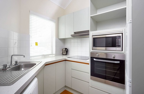 Como Apartment | Broadwater Resort Como
