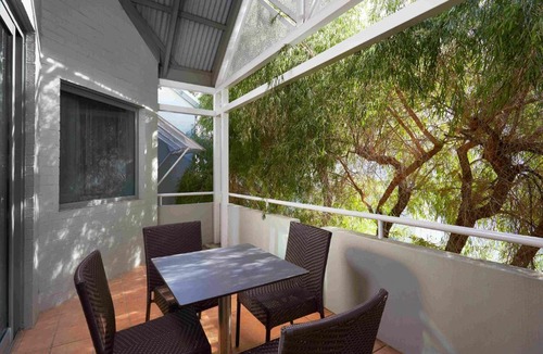 Como Apartment | Broadwater Resort Como