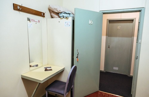 Broken Hill Cabin | Broken Hill Tourist Lodge