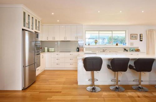 North Bruny House | Bruny Horizon - Where the Country meets the Sea