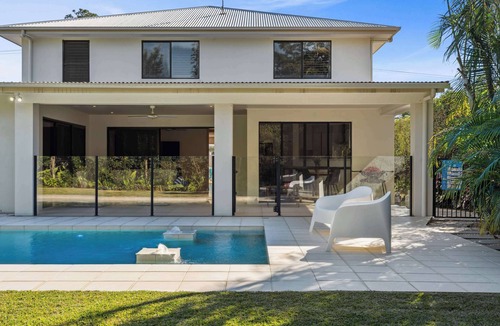 Buderim House | Buderim Mountaintop Retreat With Pool
