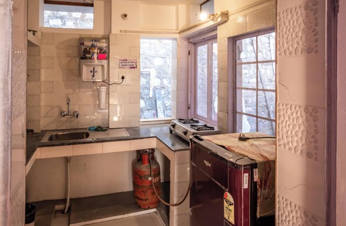 Bhagtpura Bed & Breakfast | Budget friendly, enchanting bed & breakfast with WiFi in Bhimtal, Nainital