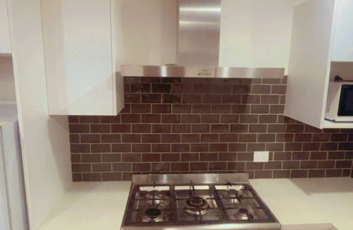 Manuka House | Budget friendly house @Canberra