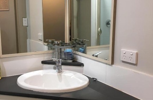 Carey Park Apartment | Bunbury's Most Convenient Location - Unit 2
