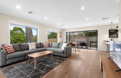 Croydon Villa | Bungunyah Apartments