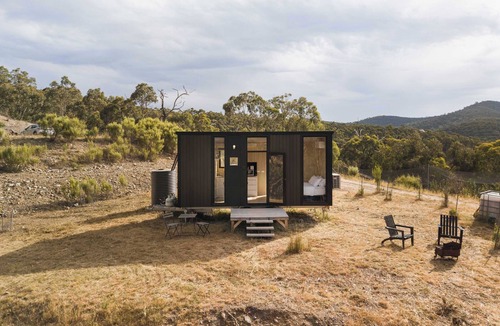 Steels Creek House | Bunjil by Tiny Away