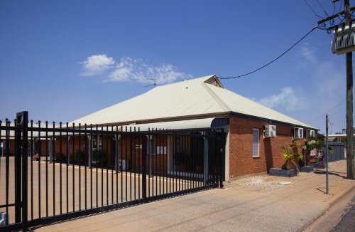 Mount Isa City Hotel | Burke & Wills Mt Isa