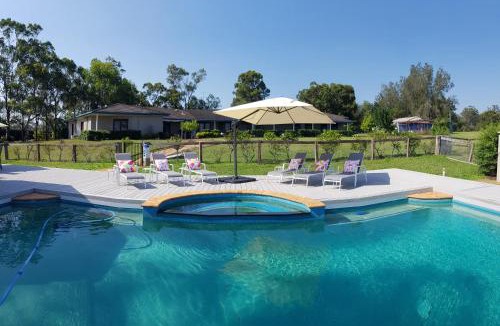 Lovedale House | Burncroft Guesthouse