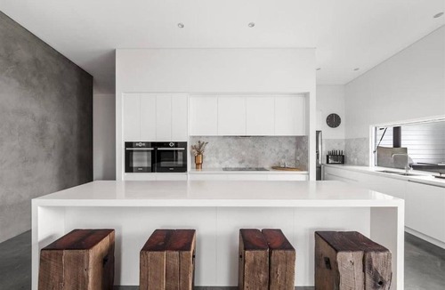 Abbey House | Burnished Bay - Coastal Luxe near Abbey Beach