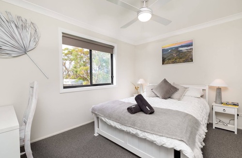 Burrill Lake House | Burrill Lake - Self Contained Guest Suite - Rear Access to Beach