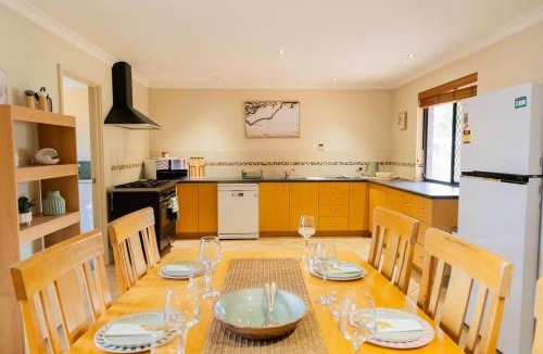 Busselton House | Busselton Breeze