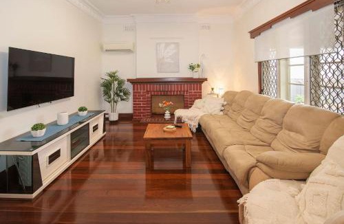Busselton House | Busselton Central Accommodation