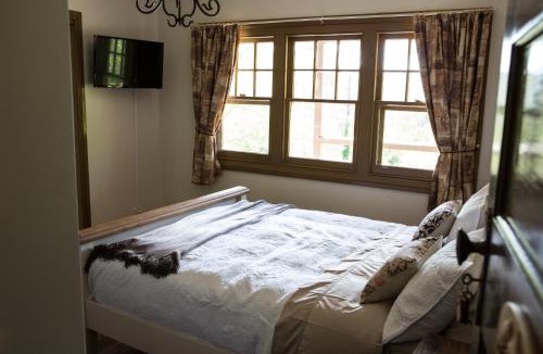 Warburton Bed & Breakfast | Buttercup Hill
