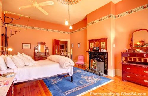North Adelaide Bed & Breakfast | Buxton Manor