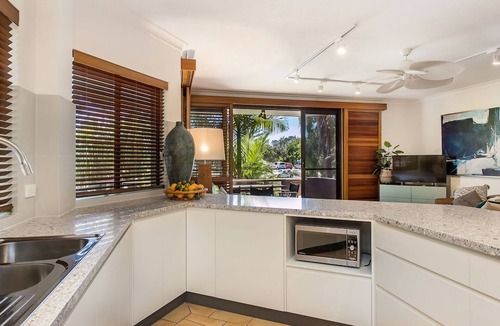Byron Bay Apartment | Byron Bay Accom - Koranba 2 - 66 Lawson Street