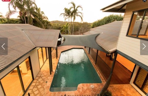 Cable Beach House | Cable Beach Getaways 5 Bed 3 Bath, Resort Style Pool STRA6726CAIBIK1W