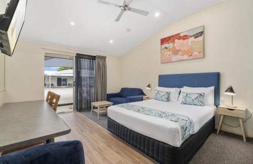 Caboolture Hotel | Caboolture Central Motor Inn