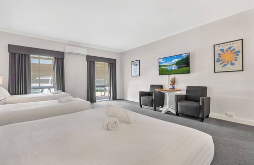 Echuca Hotel | Caledonian Hotel Motel