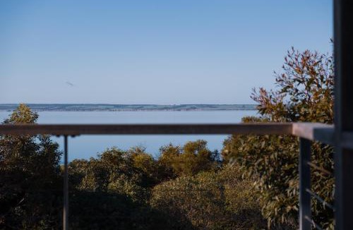 Kingscote House | Camelot
