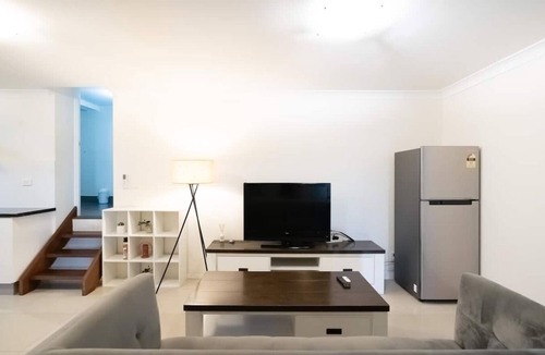 Camp Hill Apartment | Camp Hill Private 5BR Lower Level with Own Entrance