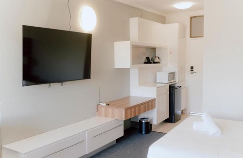 Watson Hotel | Canberra Park Motel