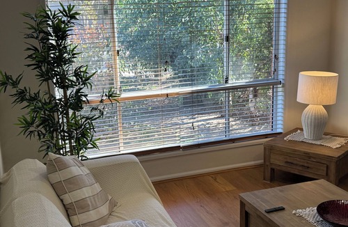 Harrison House | Canberra Stylish Escape