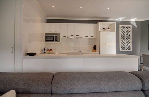 Metung Apartment | Candlebark at Boardwalk Villas Metung