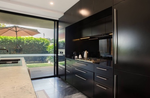 Double Bay Apartment | Canopy, Double Bay Hosted by L'Abode