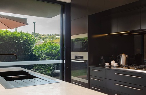 Double Bay Apartment | Canopy, Double Bay Hosted by L'Abode