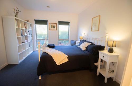 Ballarat North House | Canvas & Comfort Peaceful Ballarat Base