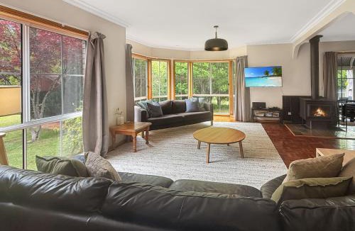 Bright House | Canyon Walk House and Unit