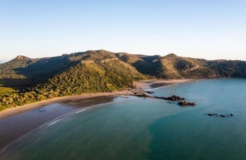 Cape Hillsborough Resort | Cape Hillsborough Nature Tourist Park