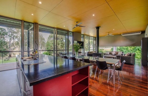 Lower Moira House | Cape Horn Vineyard 5 Bedroom House Riverfront