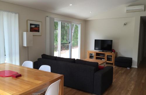 Dunsborough Villa | Cape Villas Dunsborough Unit 2