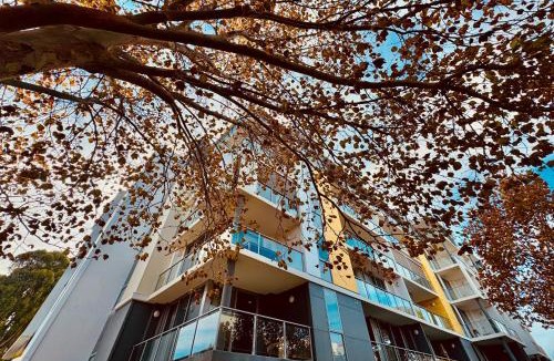 Rockingham Apartment | Capri on Flinders
