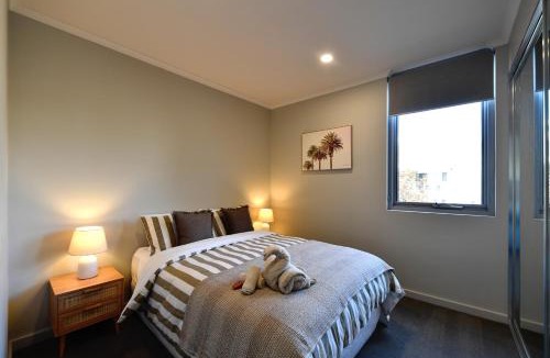 Rockingham Apartment | Capri on Flinders