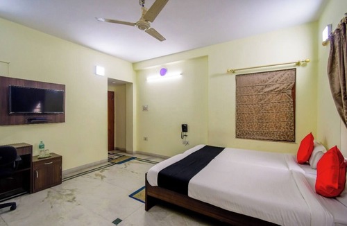 Sector II Hotel | Captain's home stay