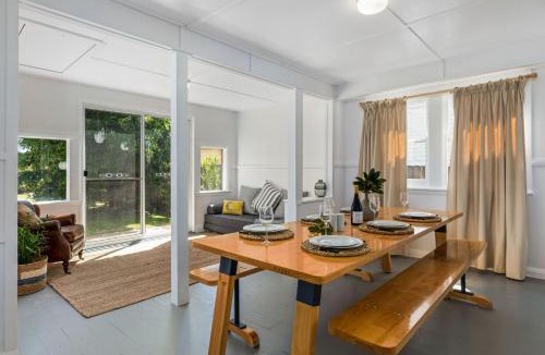 Huskisson House | Captains Cottage - Huskisson - Pet Friendly