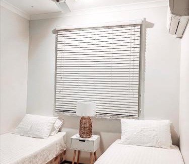Brockman House | Carnarvon 3BR & 2BA Holiday House