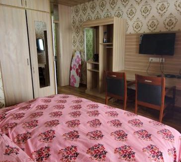 The Mall Road Apartment | Casa Arhan 2BHK Lush Condo