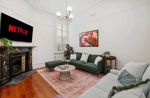 East Melbourne House | Casa De Berry
